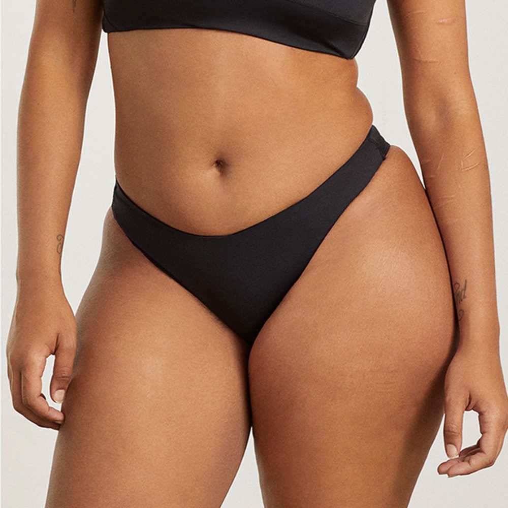 EVERLANE The Thigh High Bikini Bottom ReNew Medium